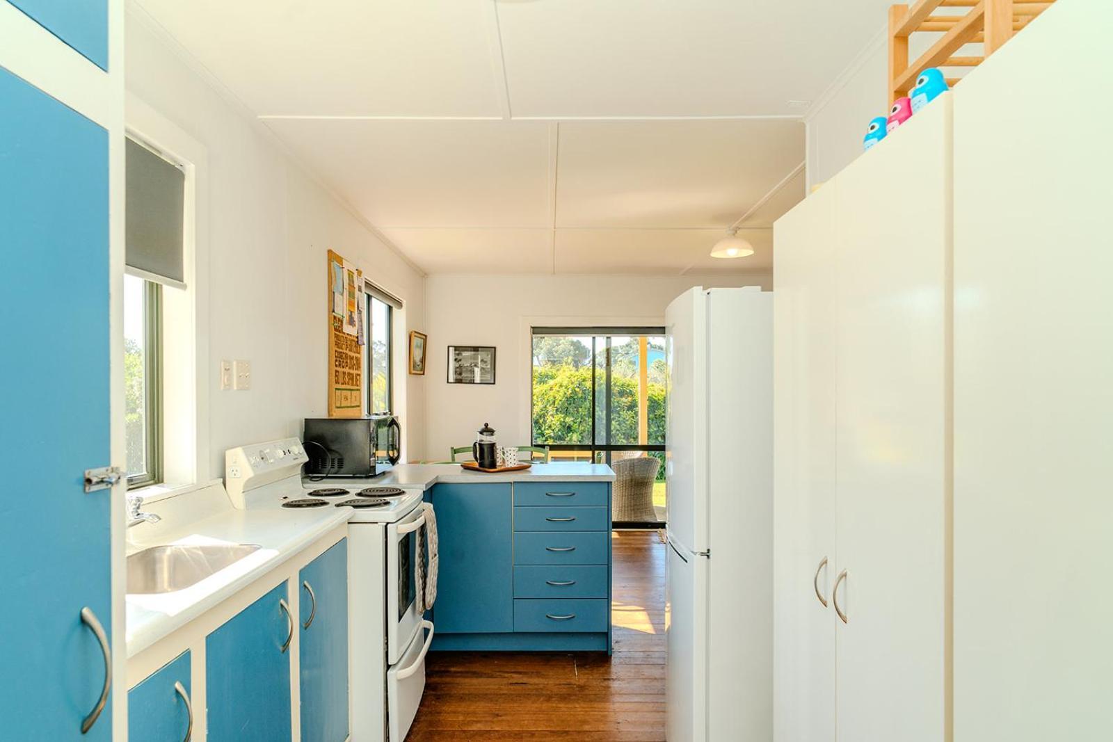 Fun Family Bach, Close To Beach And Shops! Waihi Eksteriør bilde